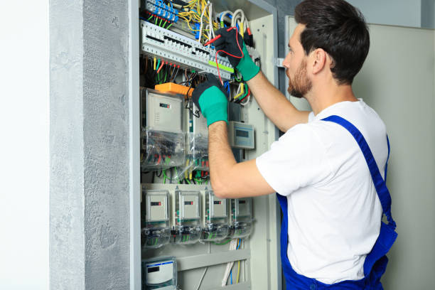 Best Affordable Emergency Electrician  in Alma, AR