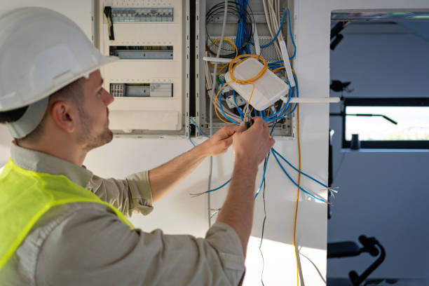 Best Affordable Electrician  in Alma, AR